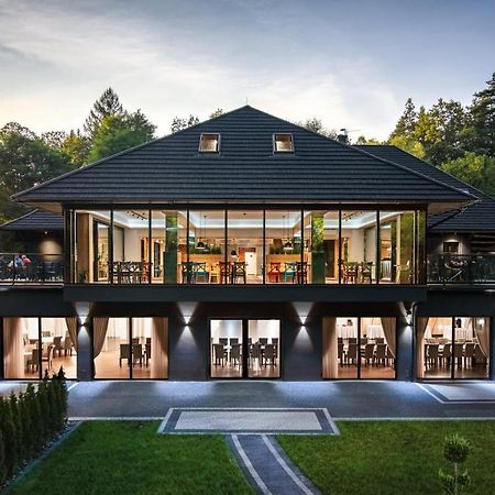 Ostoja Garden Bed & Breakfast Brody  Екстериор снимка